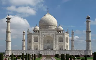 Mumbai Essence